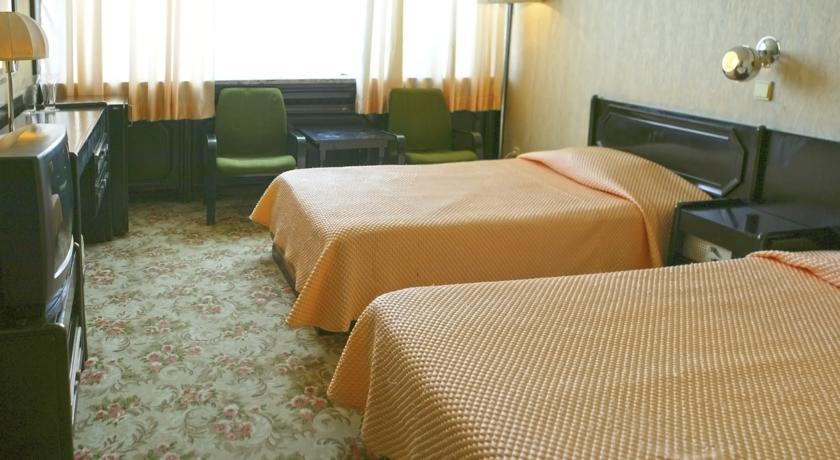 Hotel Bulgaria Dobrich Quarto foto