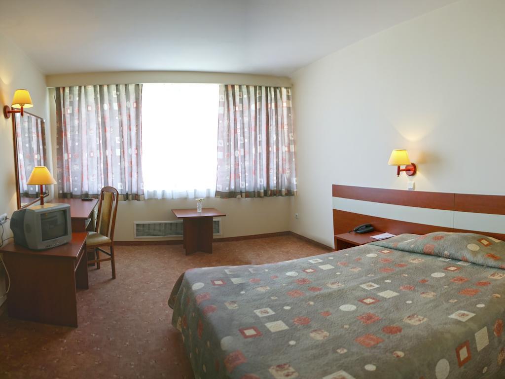 Hotel Bulgaria Dobrich Quarto foto